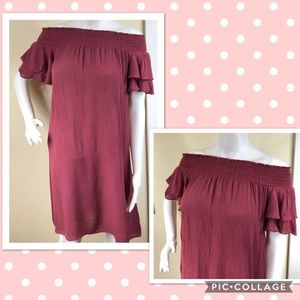 Almost Famous Dress Size Medium Off Shoulder